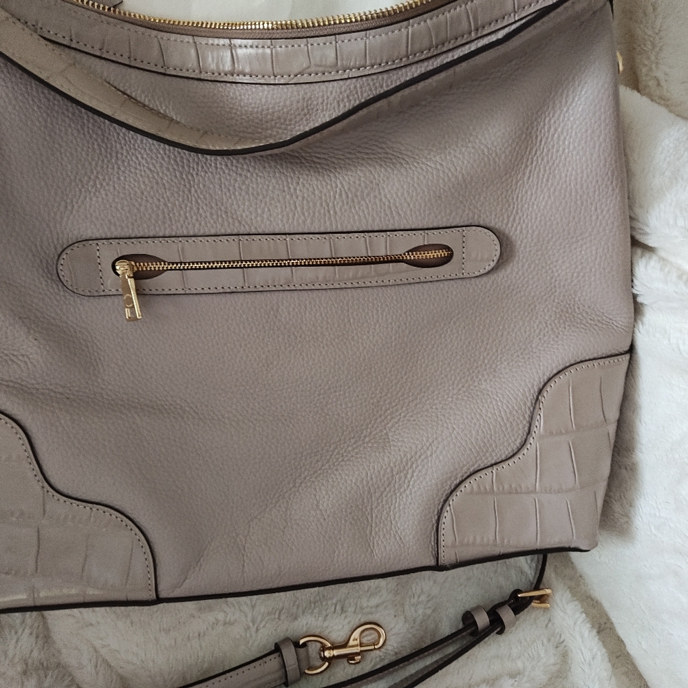 Grey Birch handbag and Wallet...MARKING ALL LISTINGS DOWN...THESE ARE PRISTINE! - Picture 6 of 11